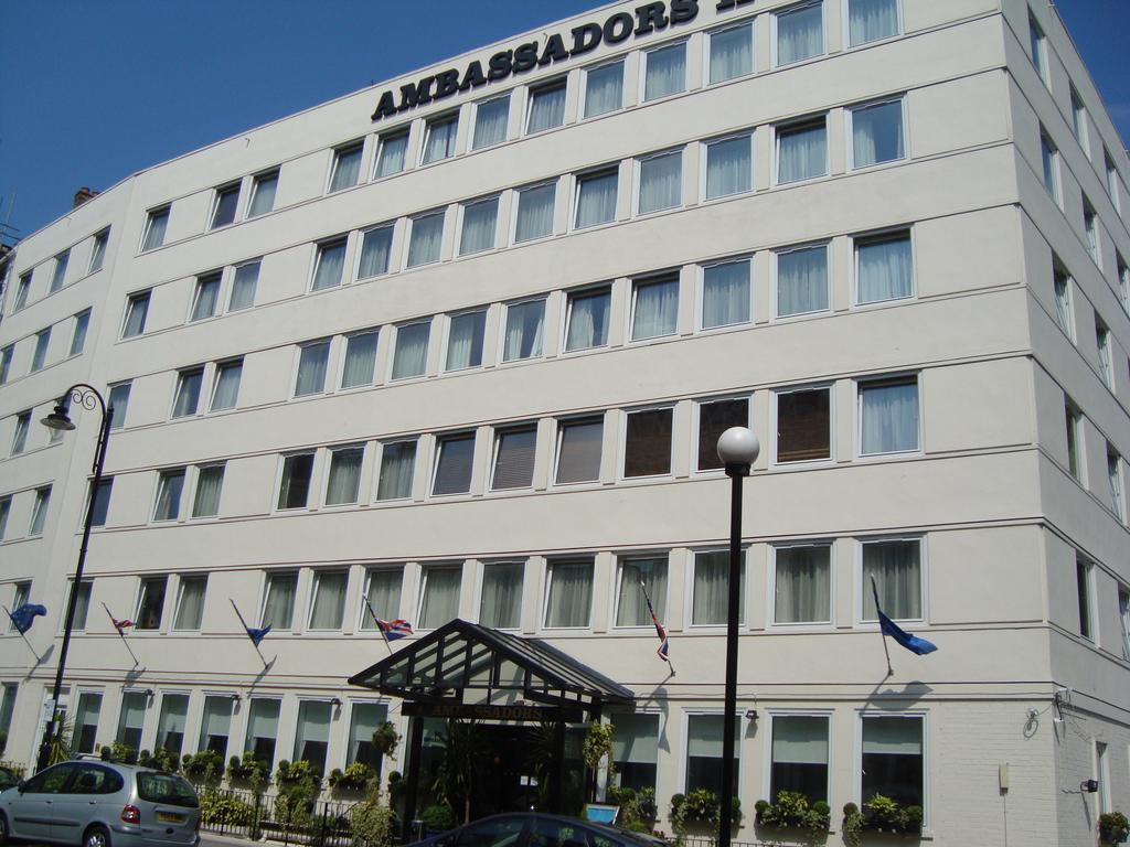 Hotel Ambassadors Londra