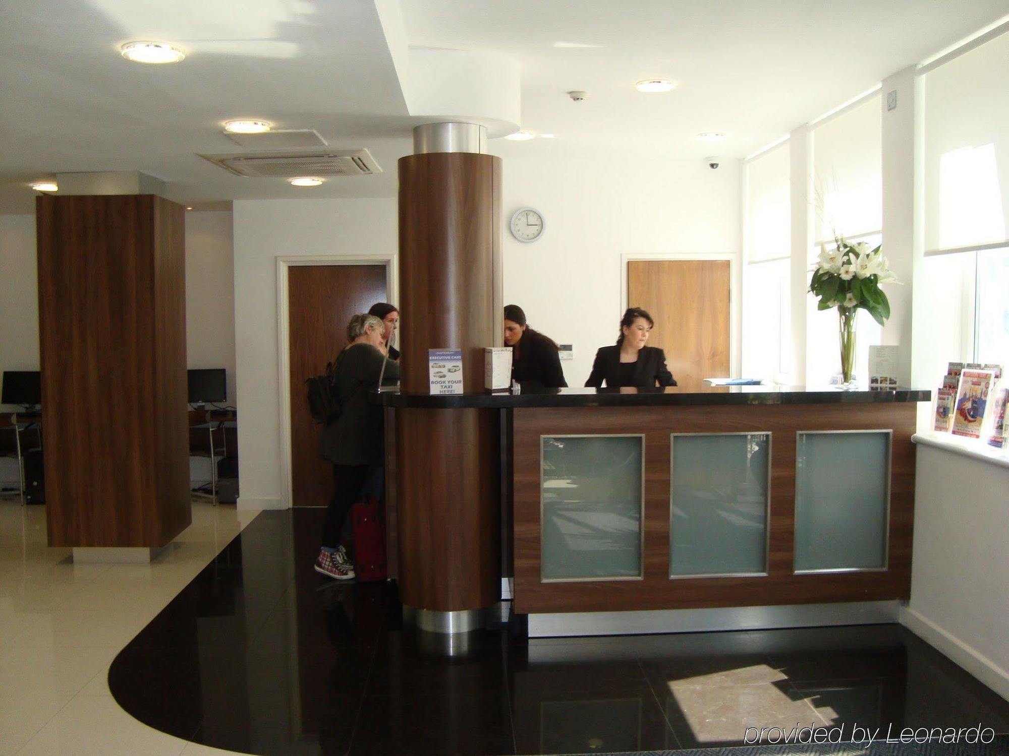 Hotel Ambassadors Londra